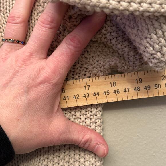 Cynthia Rowley Cream Cable Knit Back Button Sweater 3/4 Sleeve Size Small Preppy - Picture 13 of 13